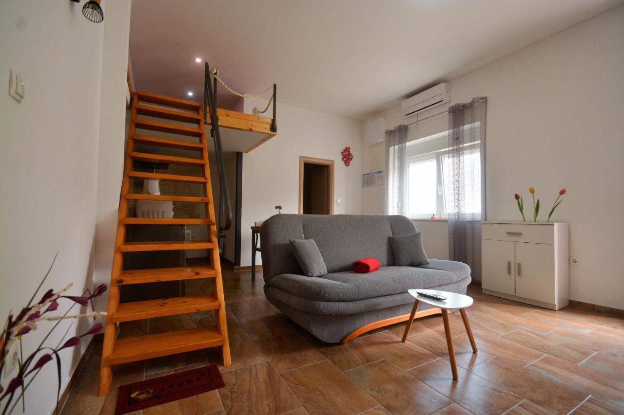 פודסטראנה Kala And Tina Apartments מראה חיצוני תמונה