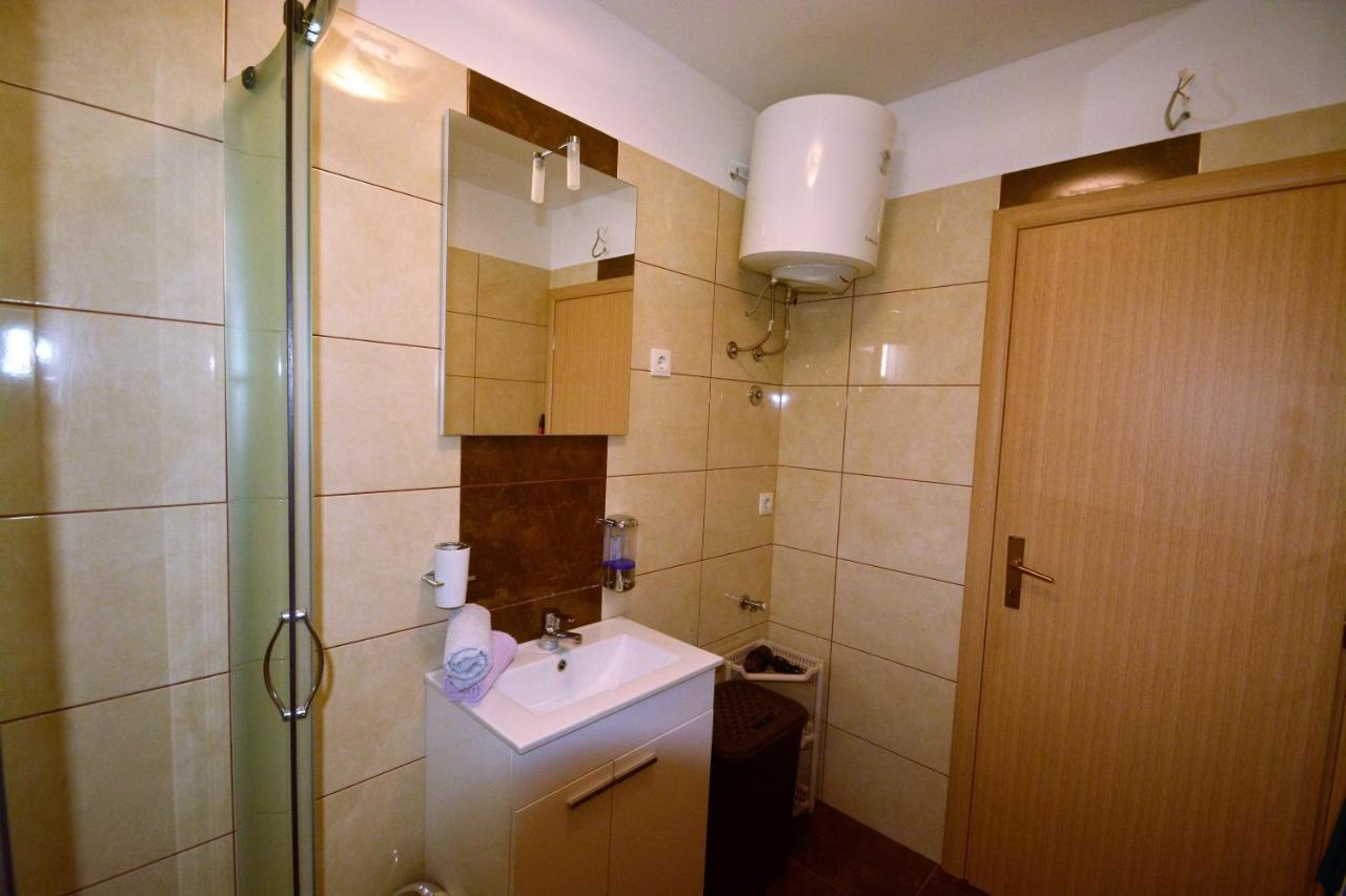 פודסטראנה Kala And Tina Apartments מראה חיצוני תמונה