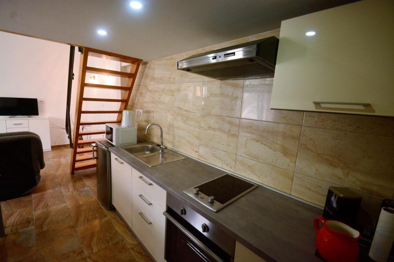 פודסטראנה Kala And Tina Apartments מראה חיצוני תמונה